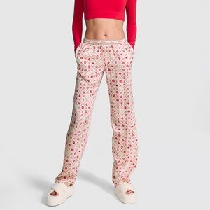 Victoria’s Secret PINK Silk Pajama Pants 100% Lyocell Graphic Print S Cupcake